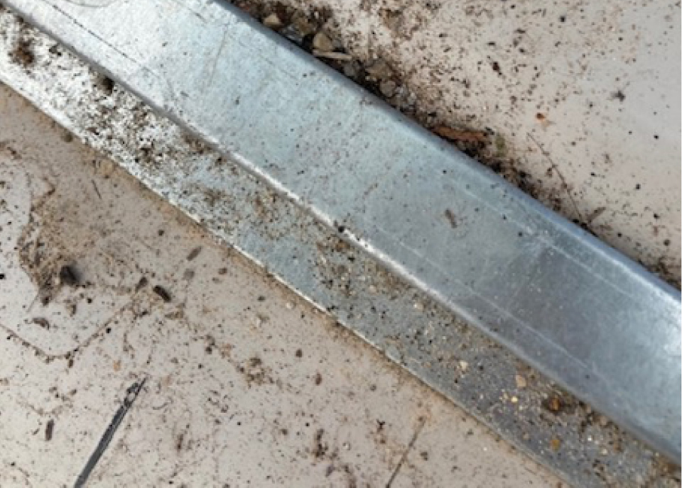 車いすリフト脱着作動点検